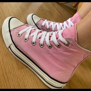 Pink Converse Hightops